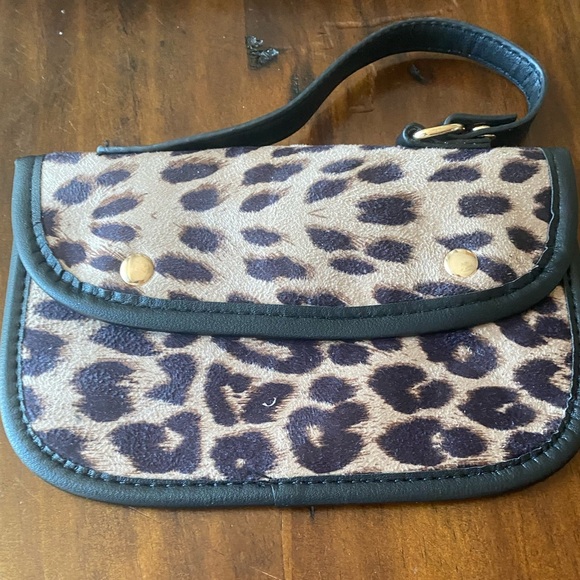 New 3 Piece Leopard Bag Set - Picture 8 of 11